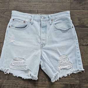 Levi's 501 Women's Light Blue Distressed Button Fly Denim Shorts Sz 30